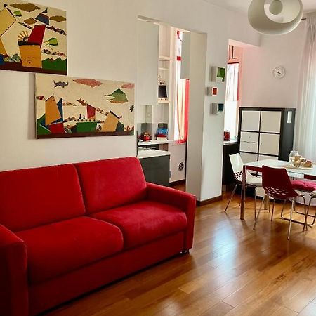 Splendido Bilocale Adiacente Metro M5 - Ca Granda Apartment Milan Bagian luar foto