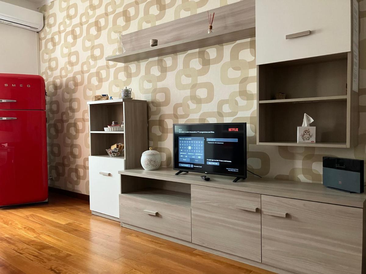 Splendido Bilocale Adiacente Metro M5 - Ca Granda Apartment Milan Bagian luar foto