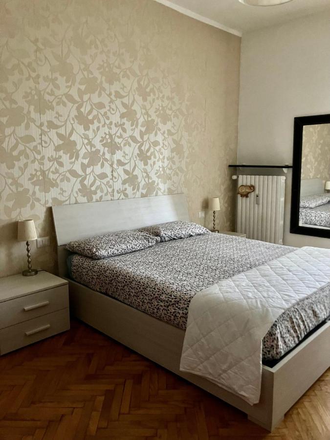 Splendido Bilocale Adiacente Metro M5 - Ca Granda Apartment Milan Bagian luar foto