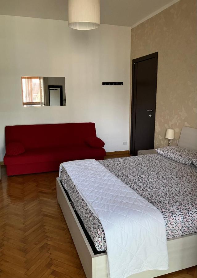 Splendido Bilocale Adiacente Metro M5 - Ca Granda Apartment Milan Bagian luar foto